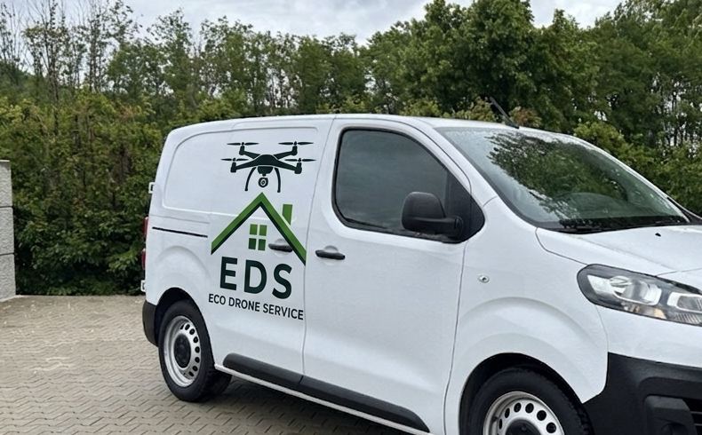 Véhicule et équipe Eco Drone Service sur intervention